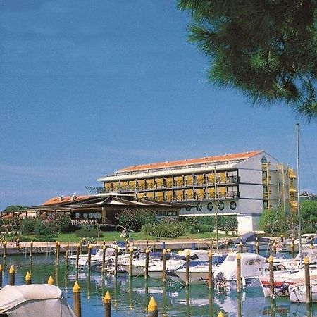 Hotel Marina Uno Lignano Sabbiadoro Dış mekan fotoğraf