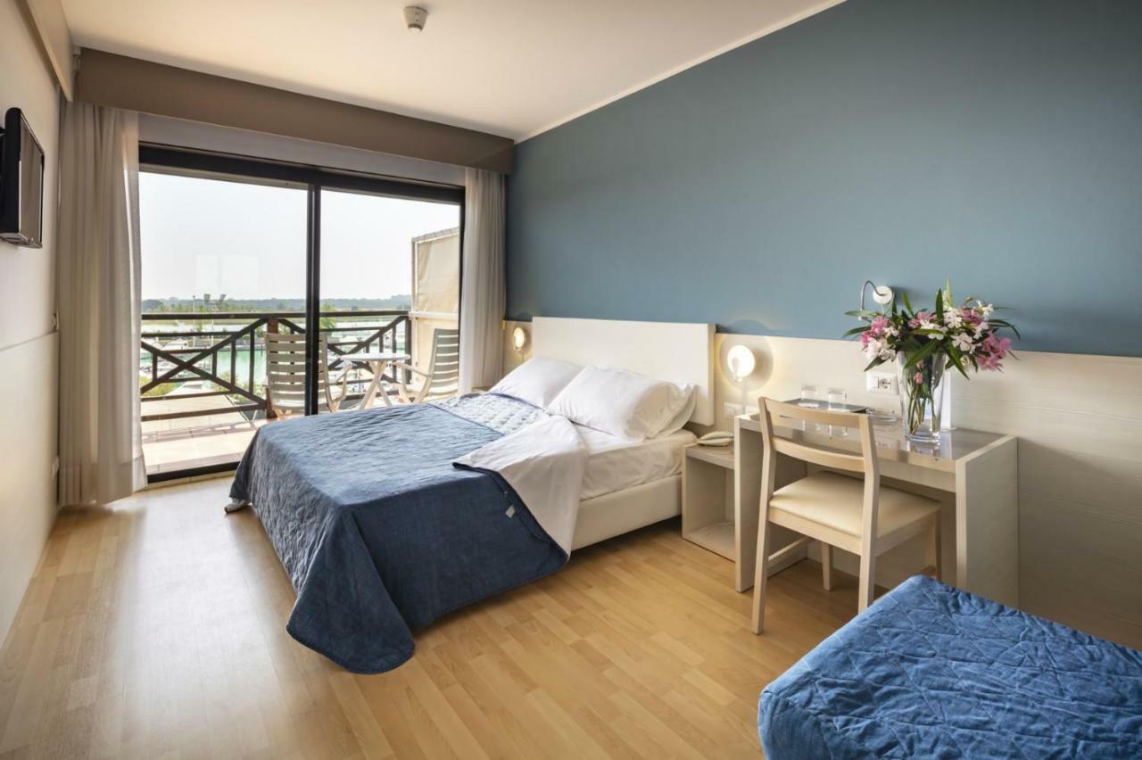Hotel Marina Uno Lignano Sabbiadoro Dış mekan fotoğraf